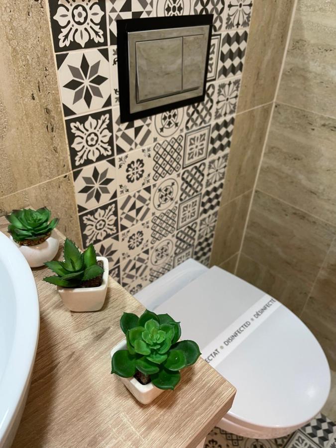 Diamond Luxury Apartment Near Presidential Palace Βουκουρέστι Εξωτερικό φωτογραφία